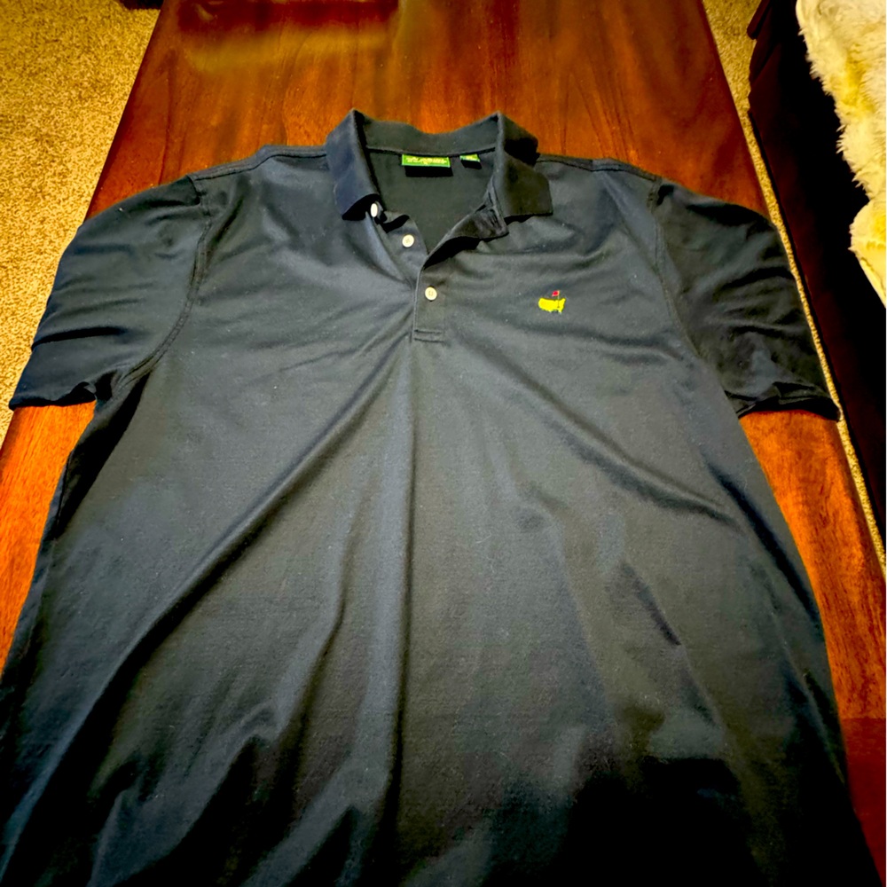 Nice mens navy blue Masters Golf Tournament T-shirt, from the Amen Corner line.